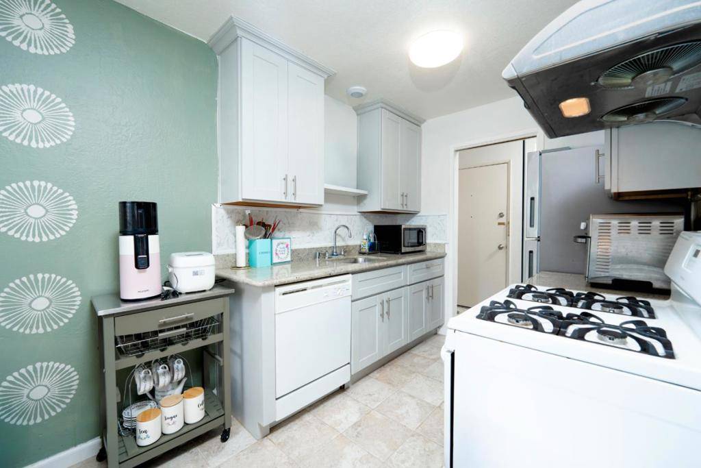 Fremont, CA 94536,2755 Country DR #140