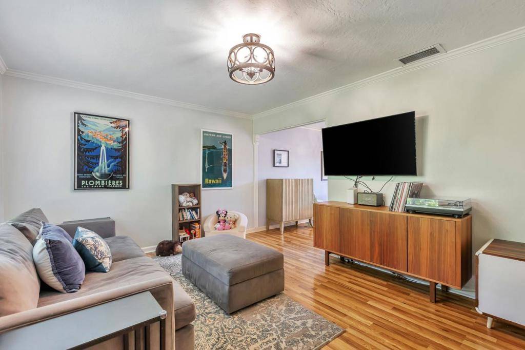 San Jose, CA 95123,5490 Don Diego CT