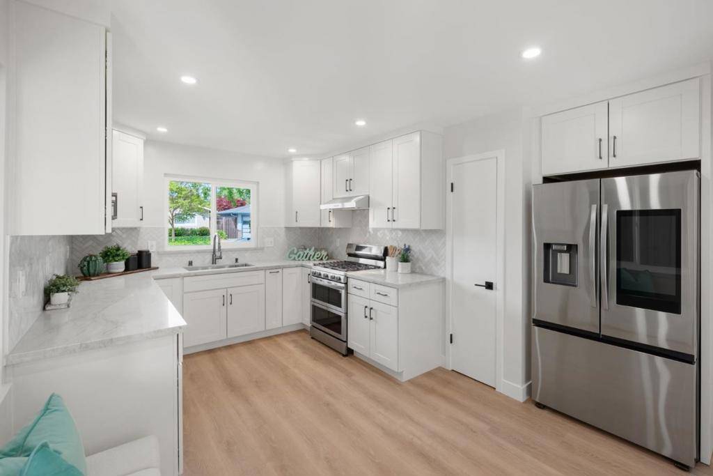 Santa Clara, CA 95051,119 Michael WAY