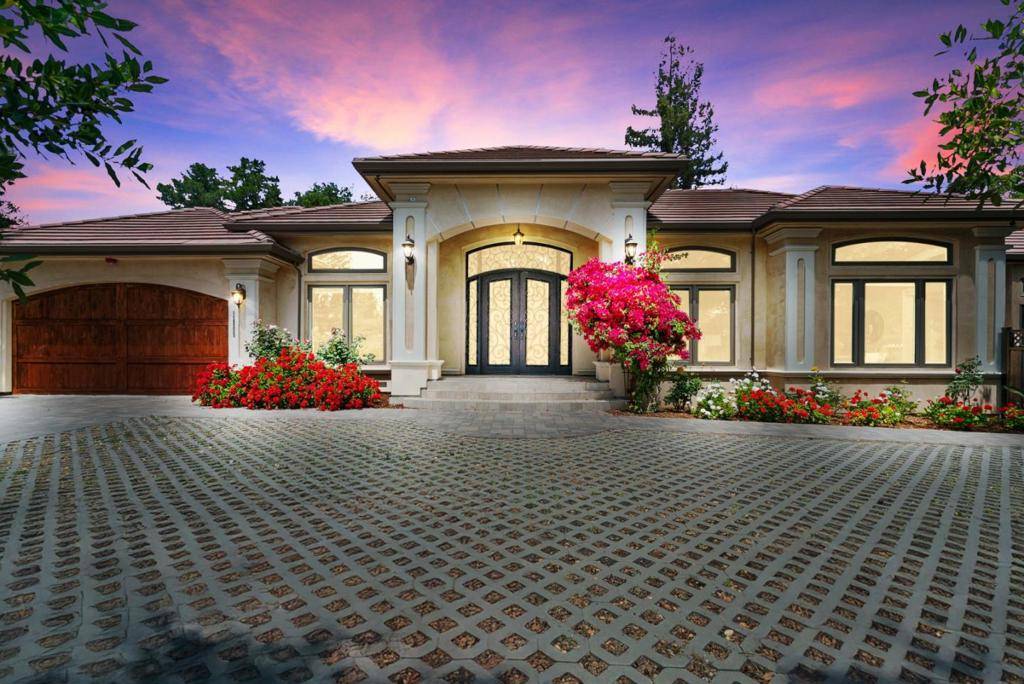 Saratoga, CA 95070,12805 Pierce RD