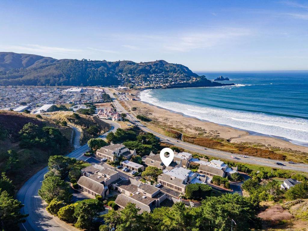 Pacifica, CA 94044,445 Roberts RD