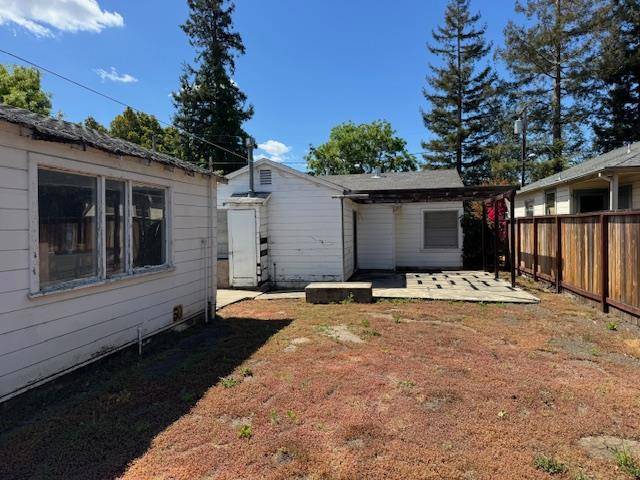 Palo Alto, CA 94306,732 Ellsworth PL