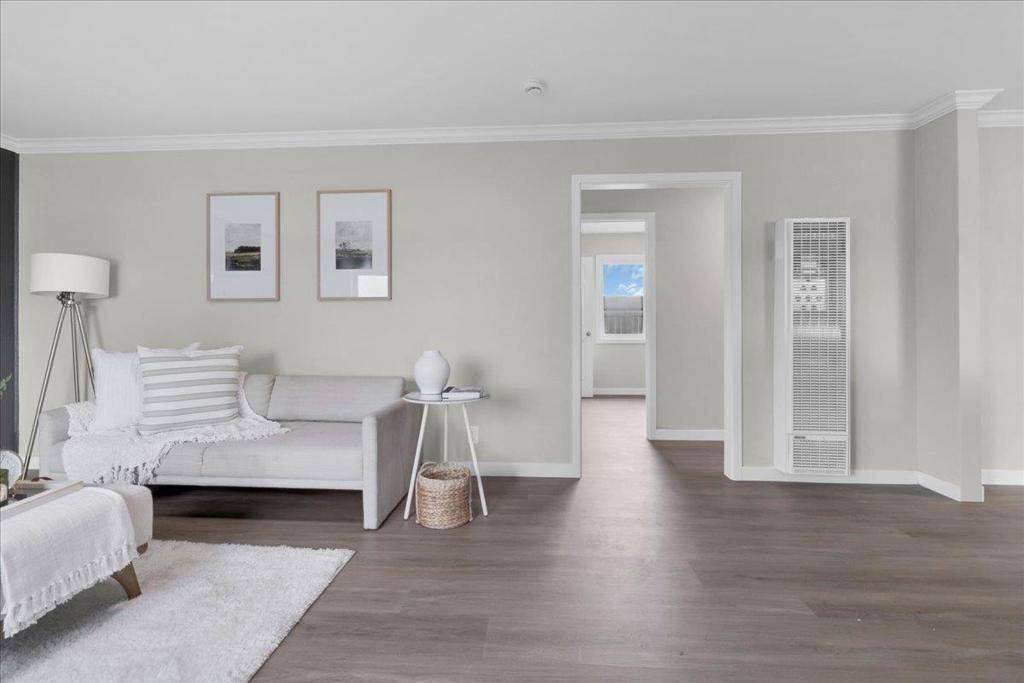 Salinas, CA 93906,440 E Laurel DR
