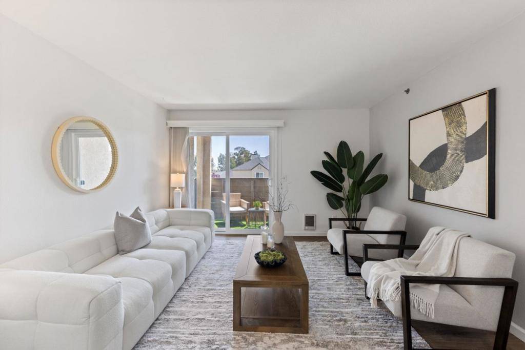 Hayward, CA 94544,685 Dartmore LN #165