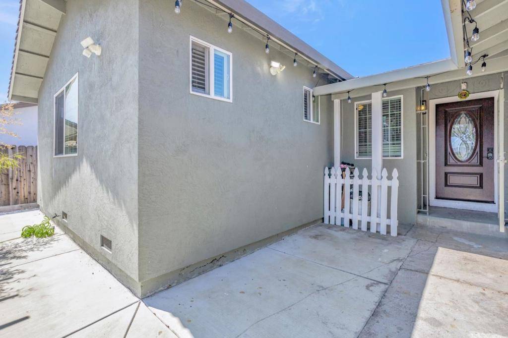 San Jose, CA 95123,71 Hayes AVE