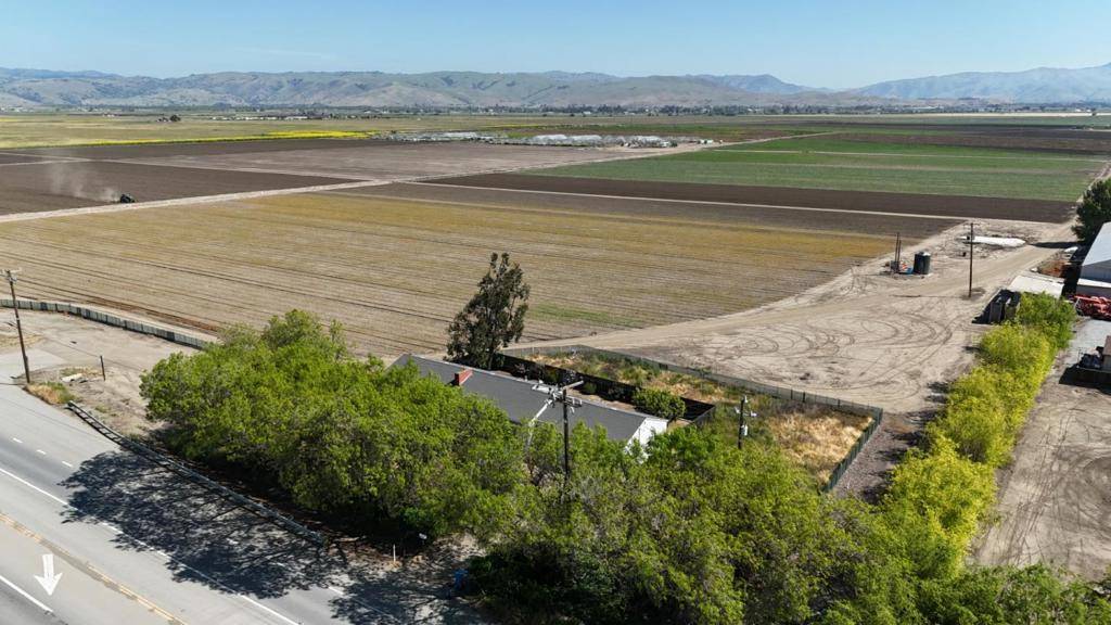 Hollister, CA 95023,4211 Bolsa RD