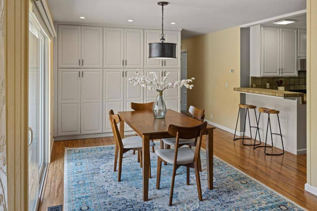 Salinas, CA 93908,13525 Paseo Terrano