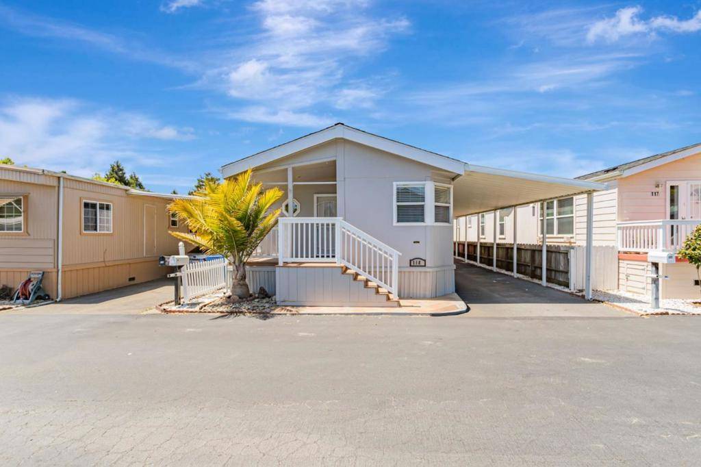 Watsonville, CA 95076,789 Green Valley