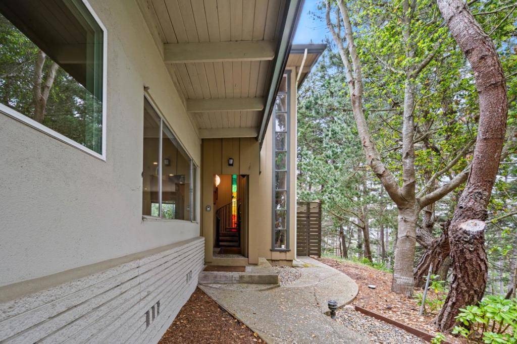 Pebble Beach, CA 93953,4021 Sunridge RD