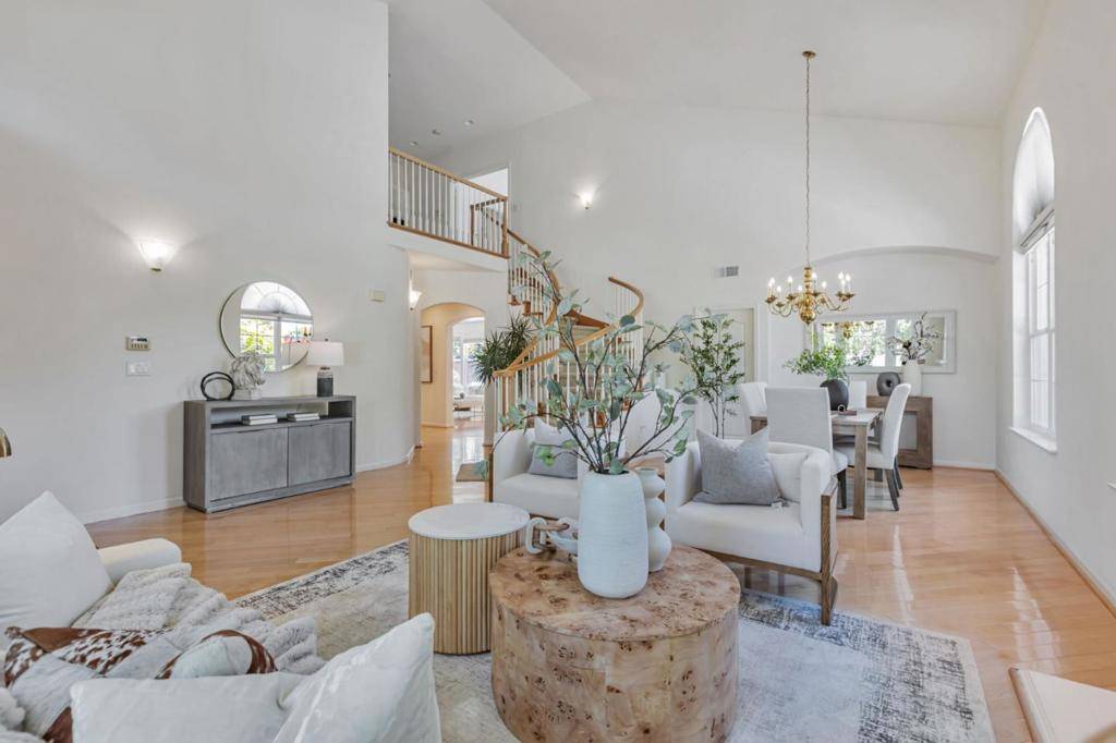 Saratoga, CA 95070,18898 Bellgrove CIR