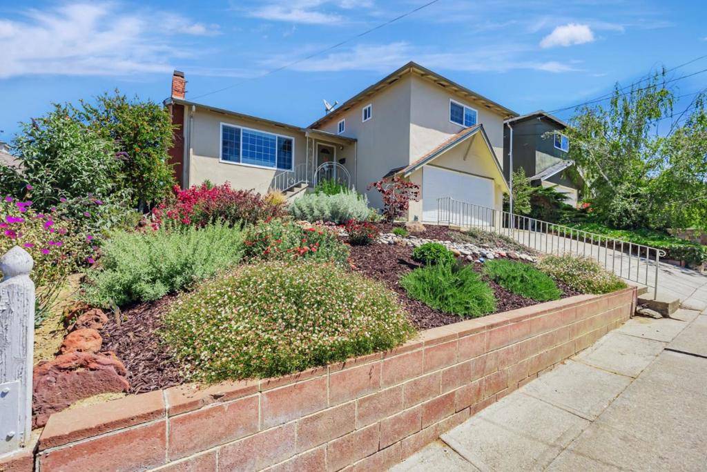 Castro Valley, CA 94546,5020 Proctor RD