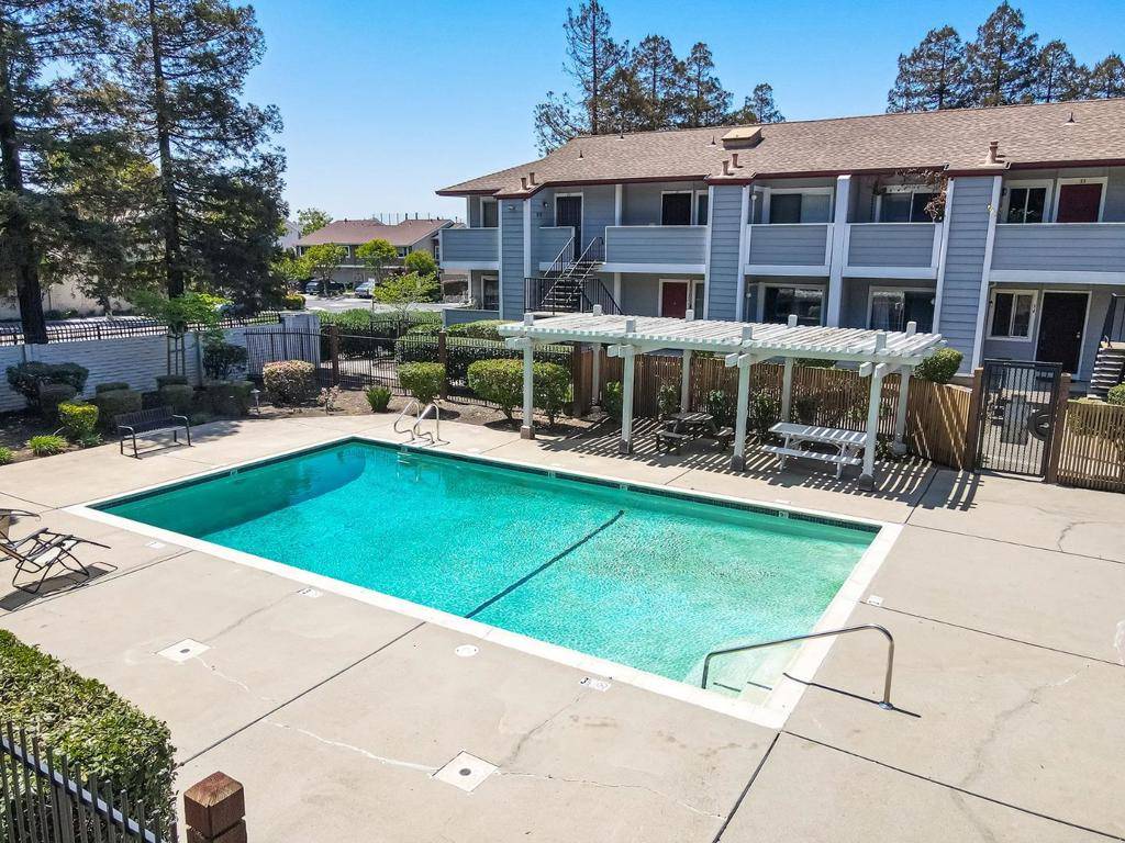 Hayward, CA 94544,29629 Mountain Oak CT #47