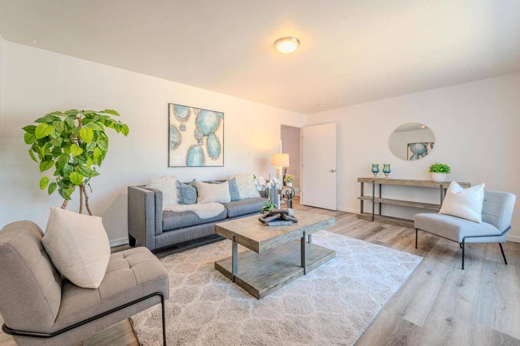 Hayward, CA 94544,29183 Dixon ST