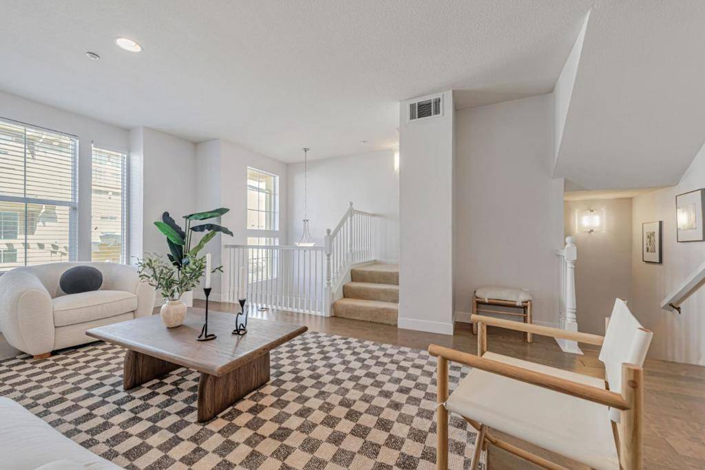 San Jose, CA 95112,511 Mariani LN