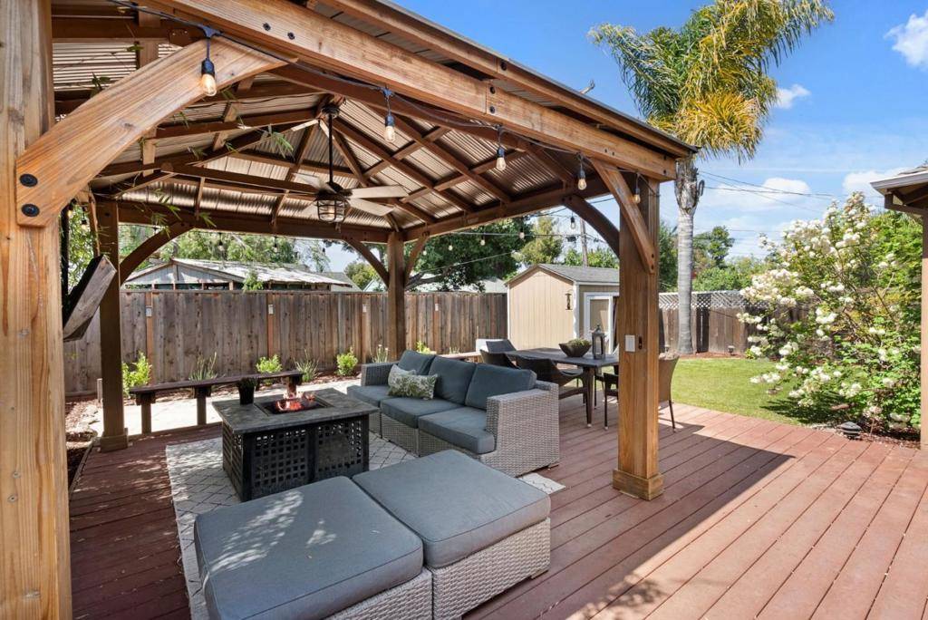 San Carlos, CA 94070,1048 Inverness DR