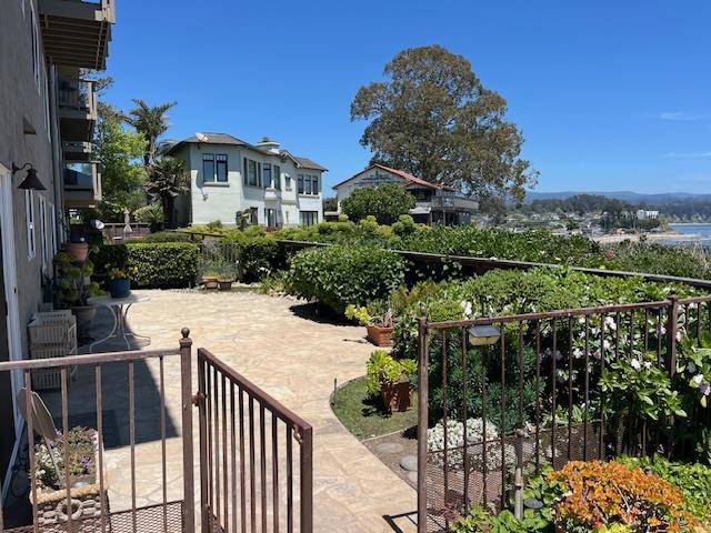 Capitola, CA 95010,4820 Opal Cliff DR #103