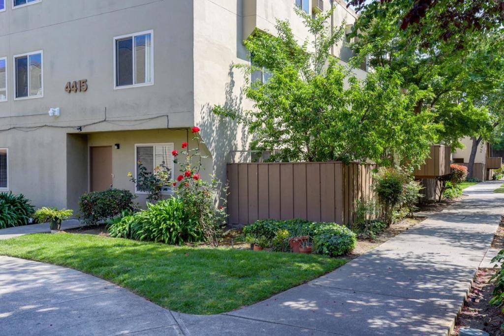 San Jose, CA 95129,4415 Norwalk DR #13