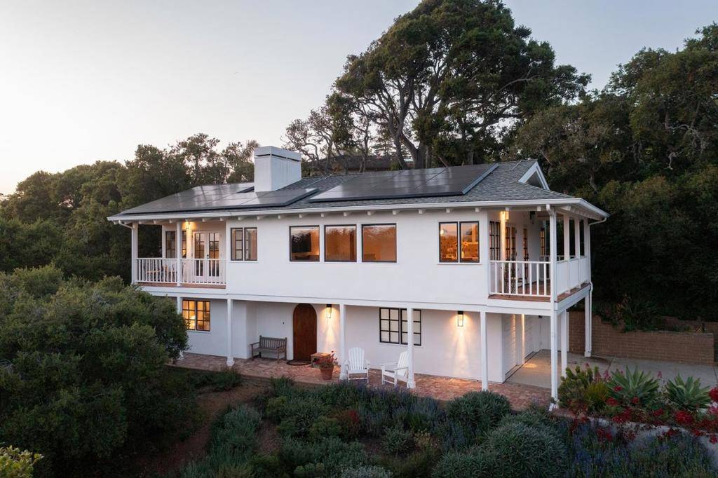 Carmel, CA 93923,26282 Atherton DR