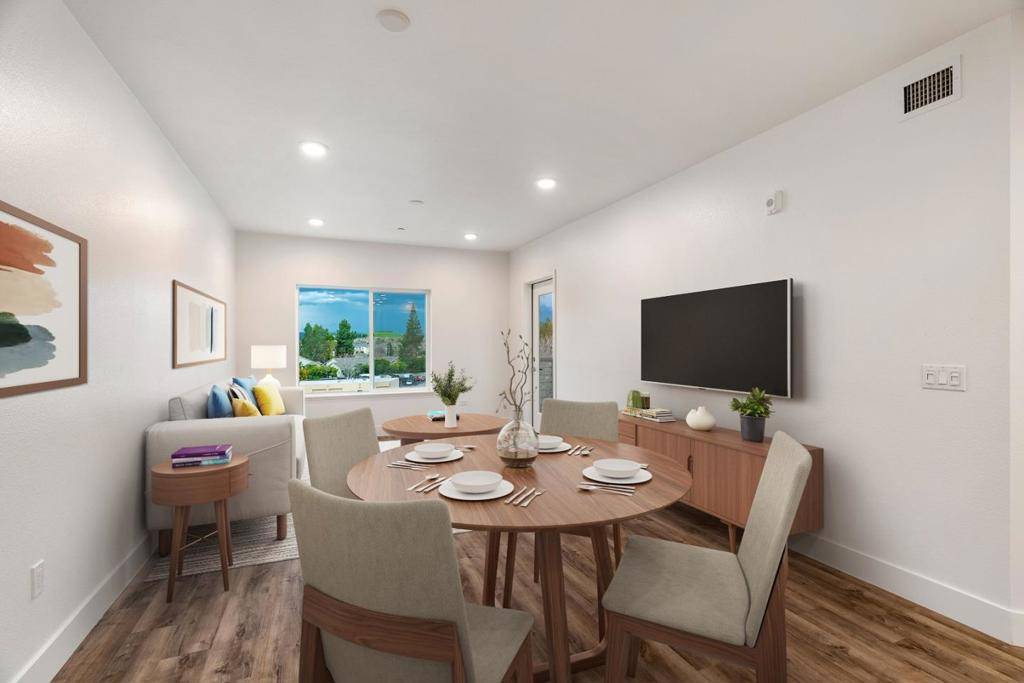 San Jose, CA 95125,1853 Almaden RD #511