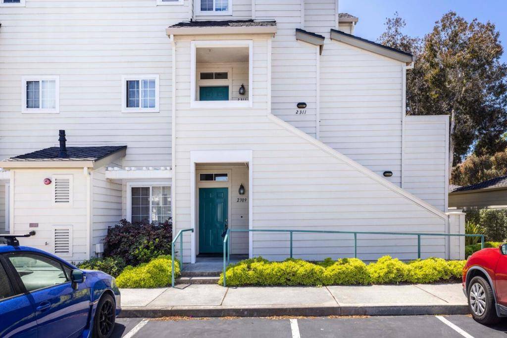 Redwood City, CA 94065,2309 Hastings Shore LN