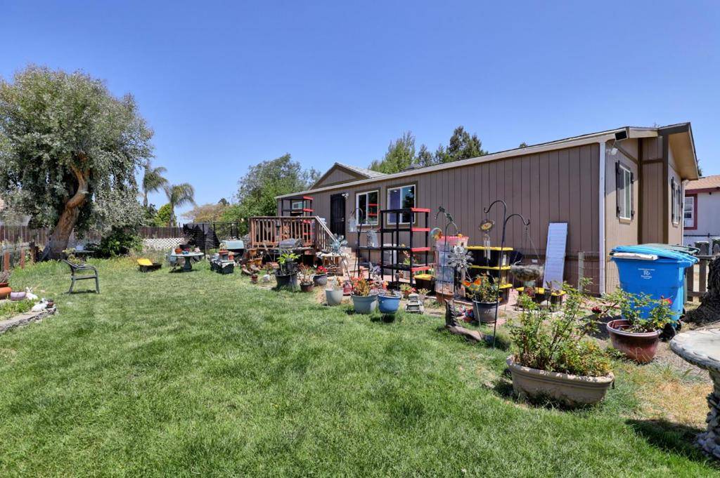 Hollister, CA 95023,2900 Fairview RD