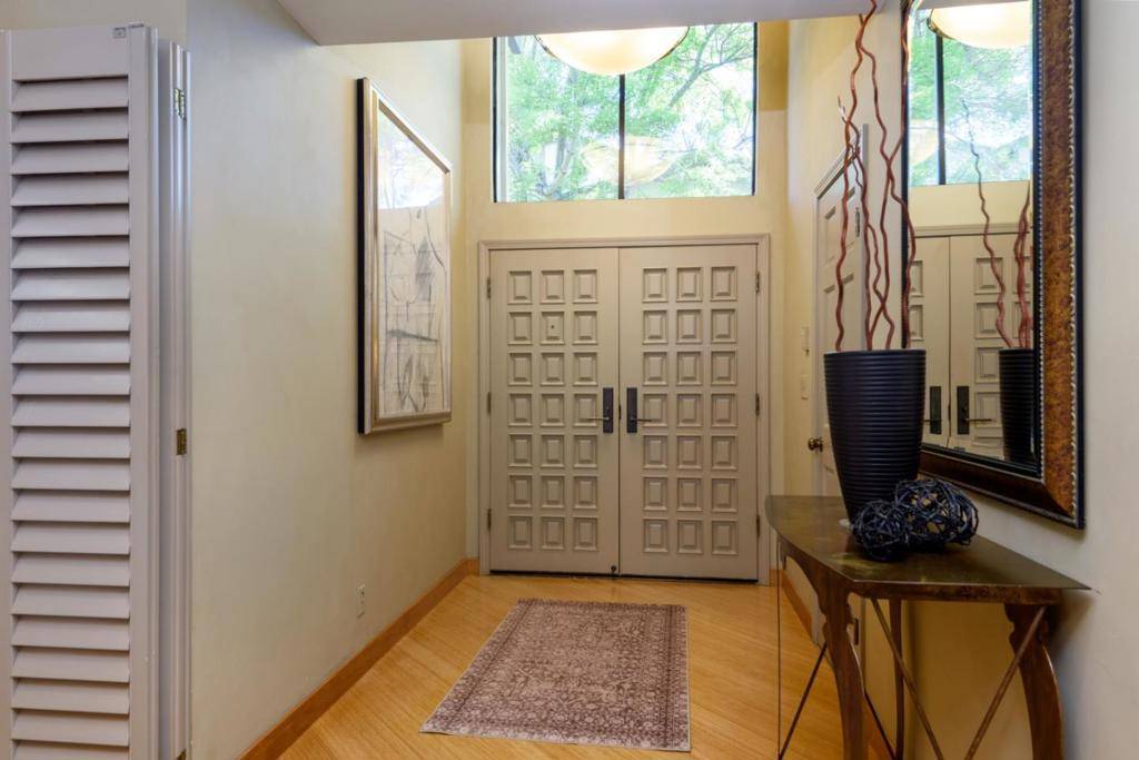 Menlo Park, CA 94025,1265 Trinity DR