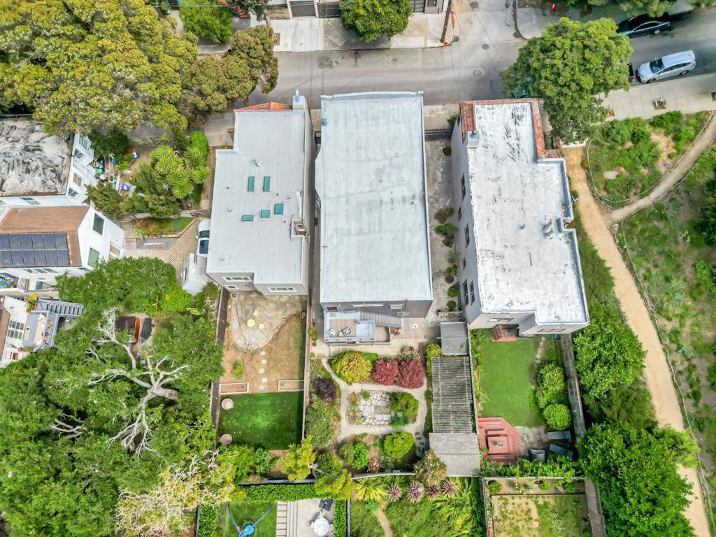 San Francisco, CA 94131,30 Brompton AVE
