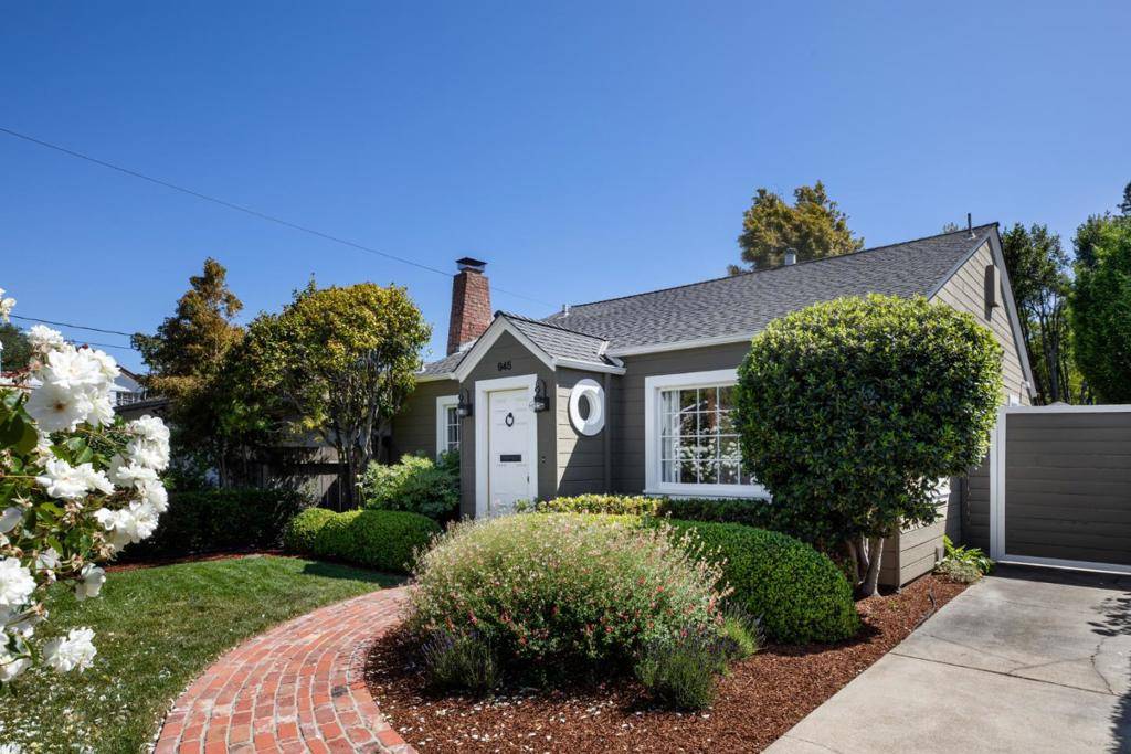 Menlo Park, CA 94025,945 Evelyn ST