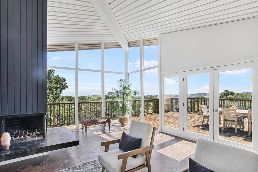 Portola Valley, CA 94028,415 Golden Oak DR