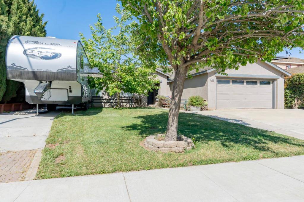 Gonzales, CA 93926,565 Juri CIR
