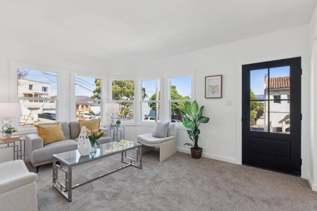 South San Francisco, CA 94080,155 Gardiner AVE