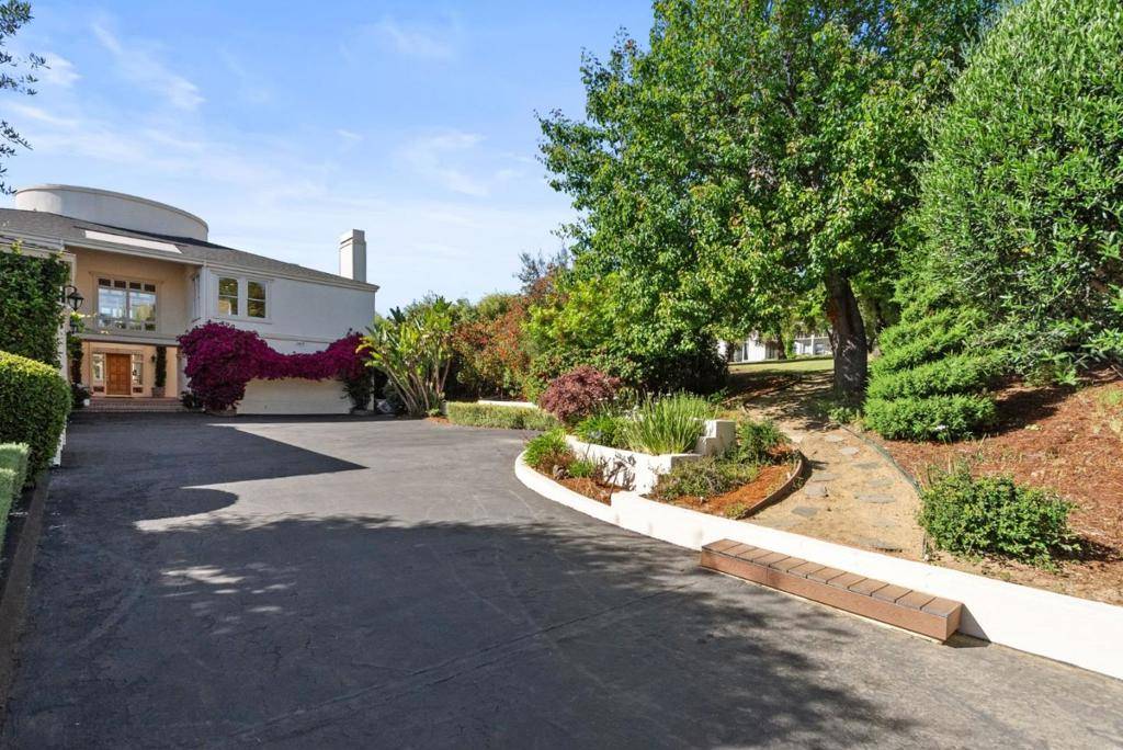 Milpitas, CA 95035,2589 Greenrock RD