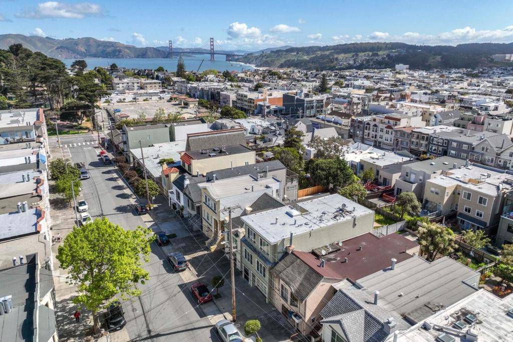 San Francisco, CA 94121,458 33rd AVE