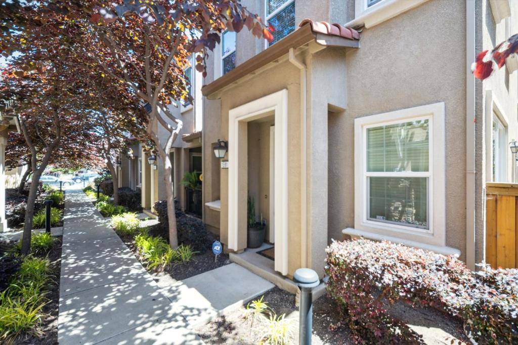 Hayward, CA 94545,1591 Glenn ST