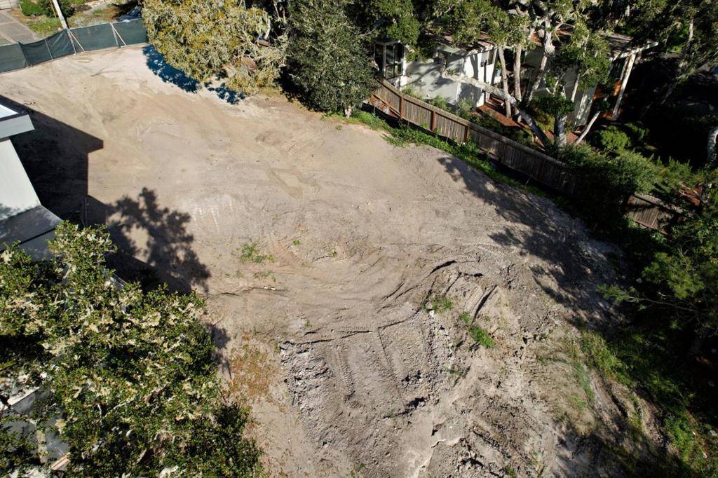 Carmel, CA 93923,24424 San Juan RD