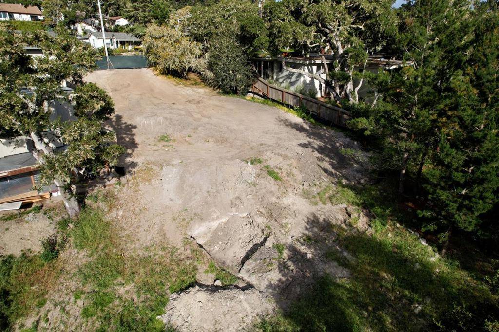 Carmel, CA 93923,24424 San Juan RD