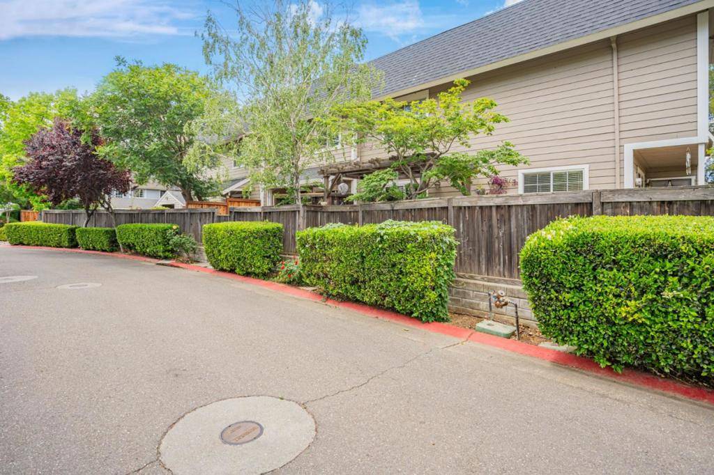 Davis, CA 95616,3090 Woods CIR