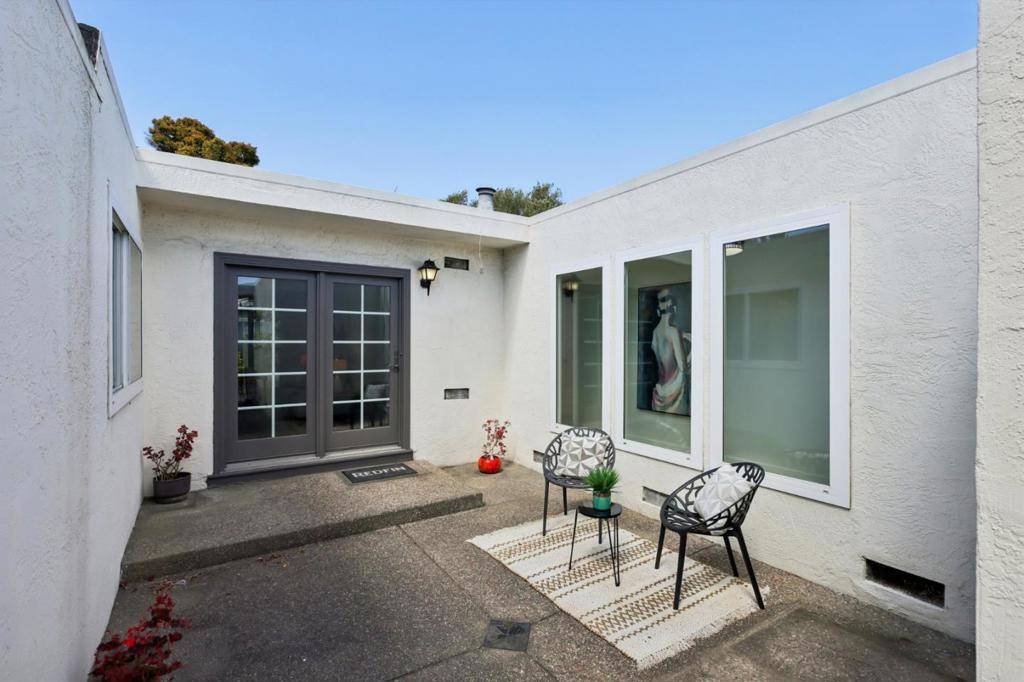 Foster City, CA 94404,613 Pilgrim DR