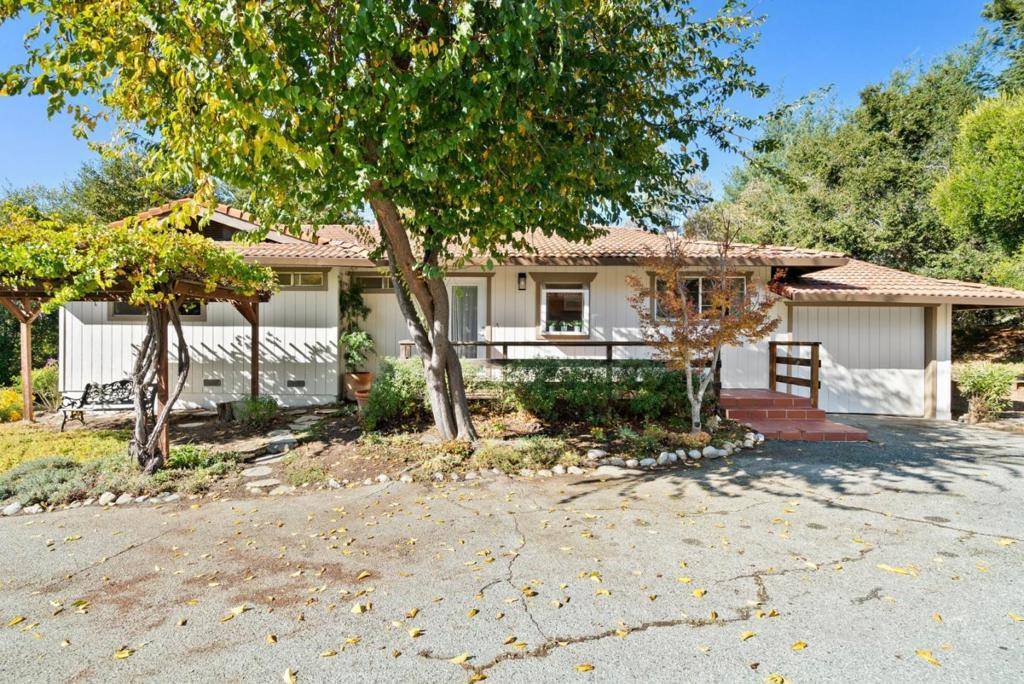 Carmel Valley, CA 93924,14 Laguna Robles
