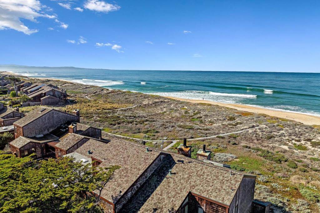 Moss Landing, CA 95039,116 Monterey Dunes WAY