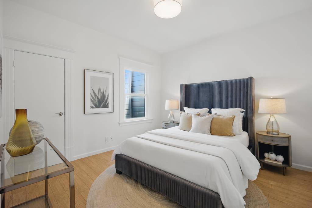 126128 Lisbon ST San Francisco, CA 94112