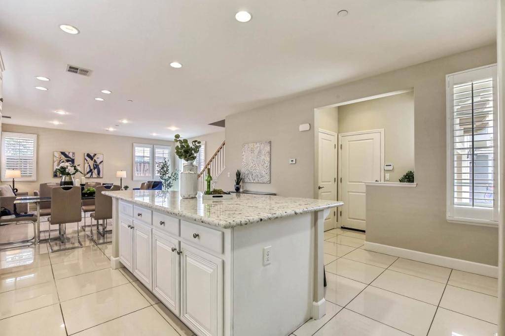 San Jose, CA 95135,3263 La Rochelle WAY