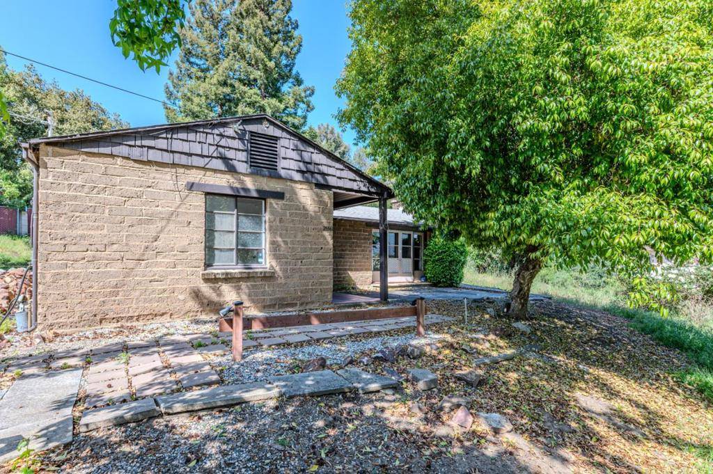 Hayward, CA 94542,25561 University CT