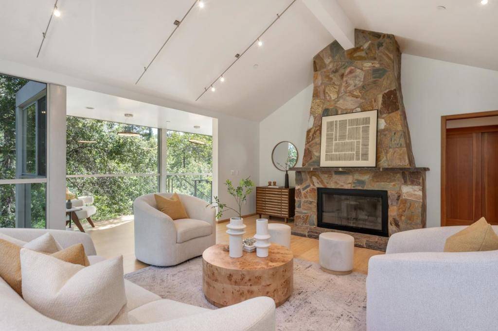 Portola Valley, CA 94028,1005 Portola RD