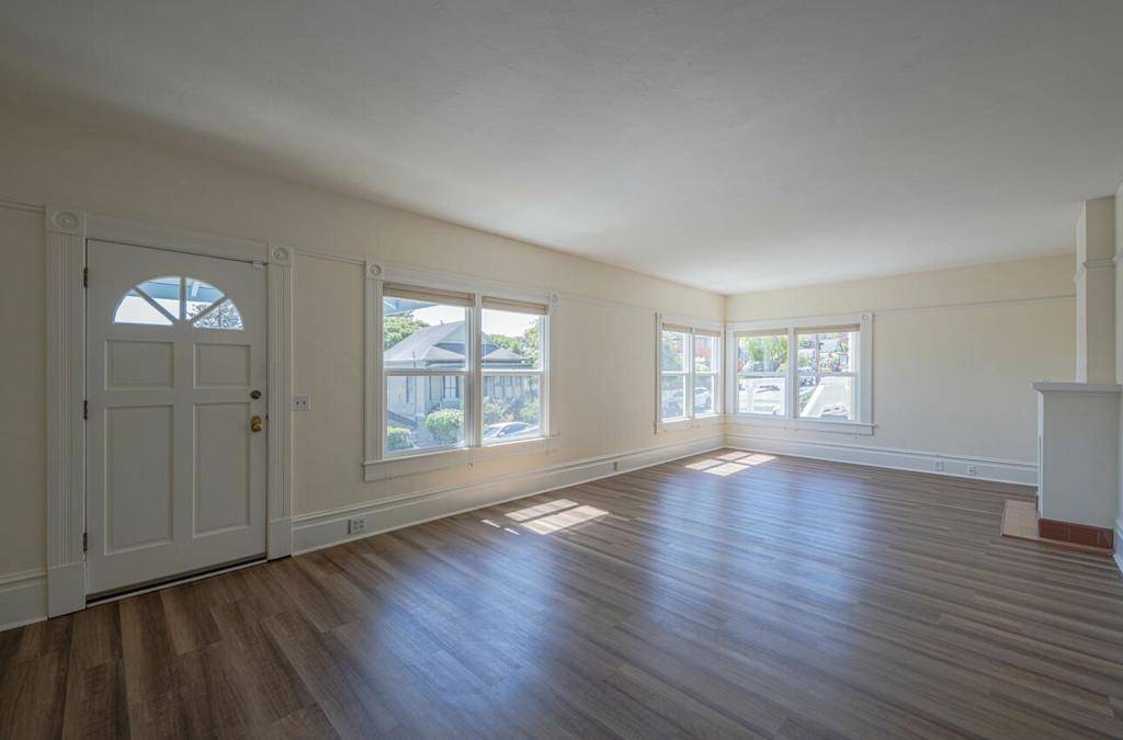 Pacific Grove, CA 93950,206 Cypress AVE