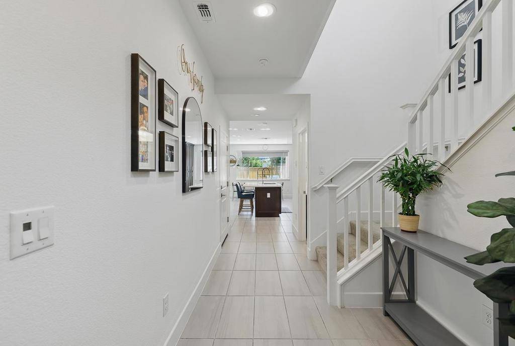 Mountain House, CA 95391,410 E Redberry PL