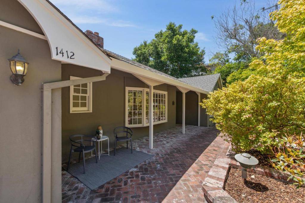 San Mateo, CA 94402,1412 Rainbow DR