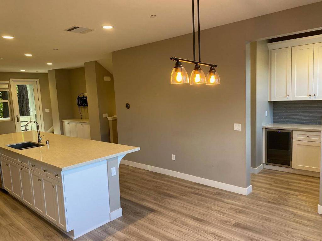 Scotts Valley, CA 95066,333 Skyforest WAY