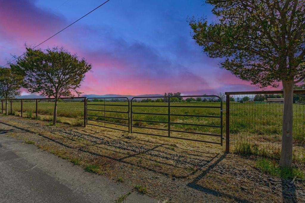 Hollister, CA 95023,0 Lot #3 Bluff DR