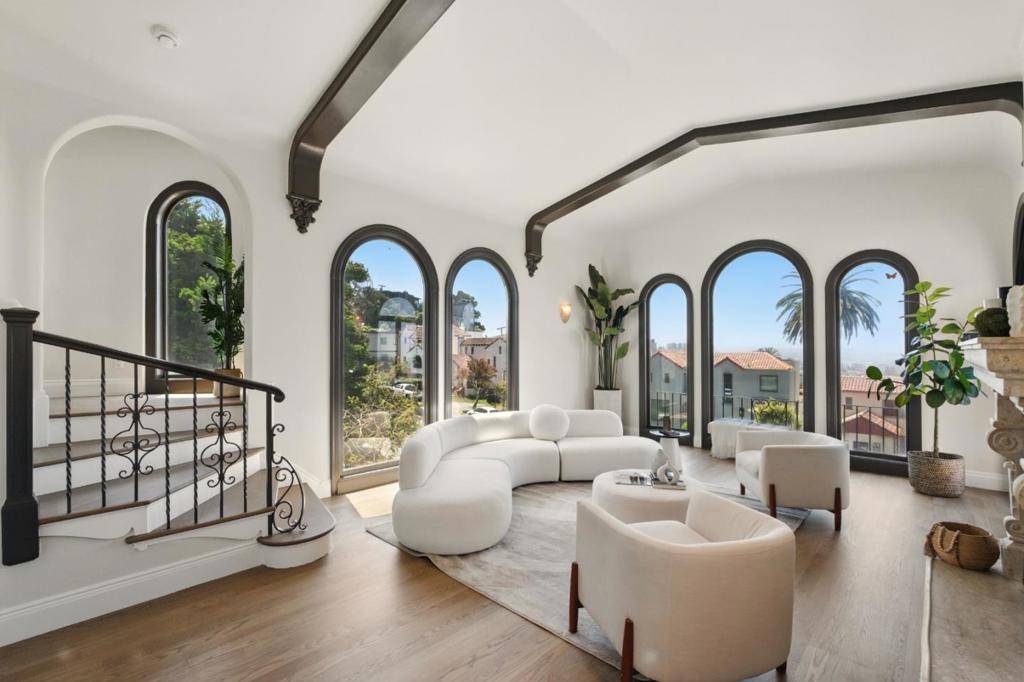 San Francisco, CA 94127,1260 Monterey BLVD